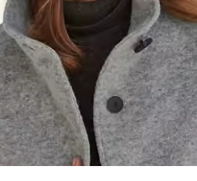 Lily - Collo Alto con Bottoni | Inverno 2025